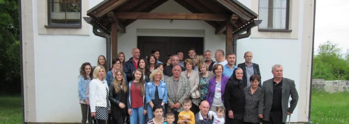 Okupljanje obitelji Mate Mateše Nikšić u Širokoj Kuli