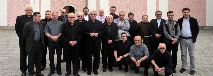 U ponedjeljak 30. svibnja se održao Međudekanatski sastanak svećenika u Otočcu